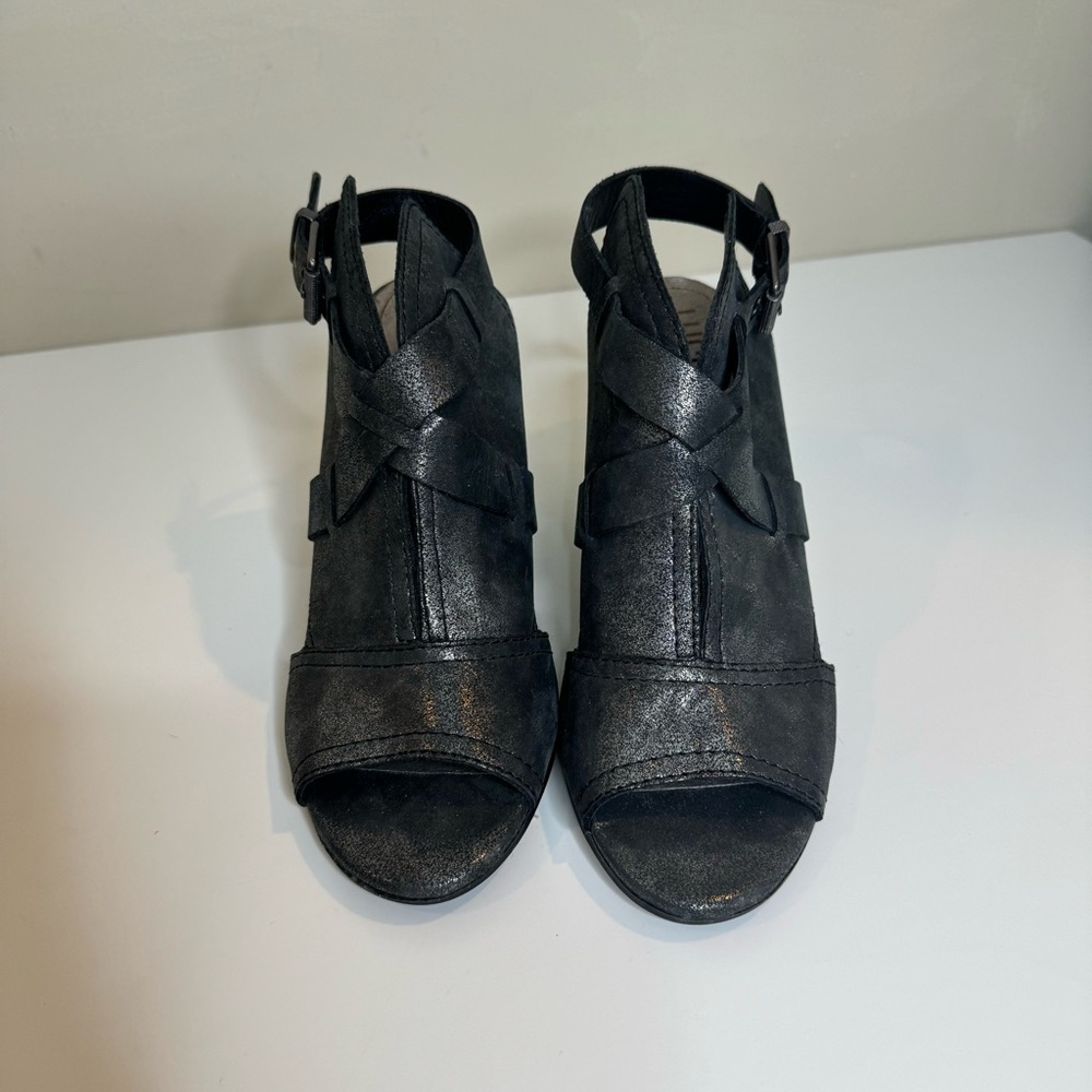 Lucca Lane Shoes Lucca Lane Analise Black Metallic Shootie